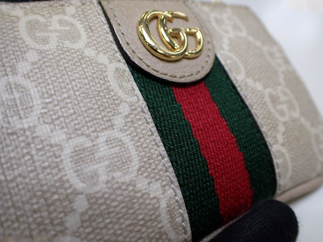 Gucci GG Supreme Key Pouch / Mini Purse