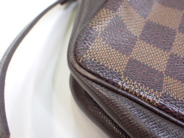 Louis Vuitton Pochette