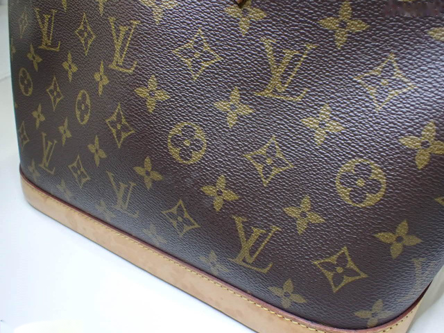 Louis Vuitton Alma