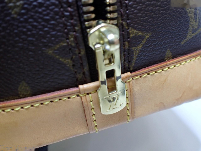 Louis Vuitton Alma