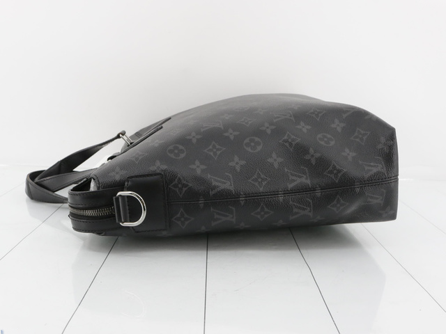 Louis Vuitton Explorer – Monogram Eclipse