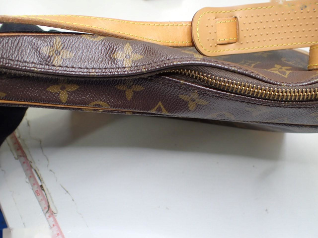 Louis Vuitton Boulogne – Monogram Canvas
