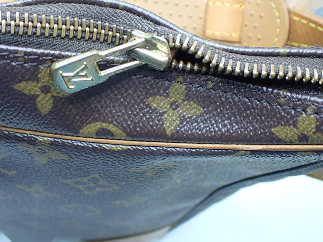 Louis Vuitton Boulogne – Monogram Canvas