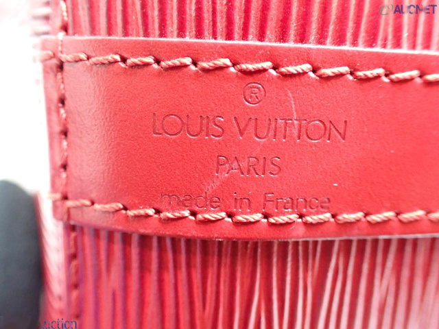 Louis Vuitton EPI Petit Noé