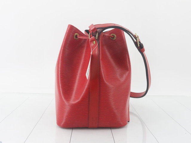 Louis Vuitton EPI Petit Noé