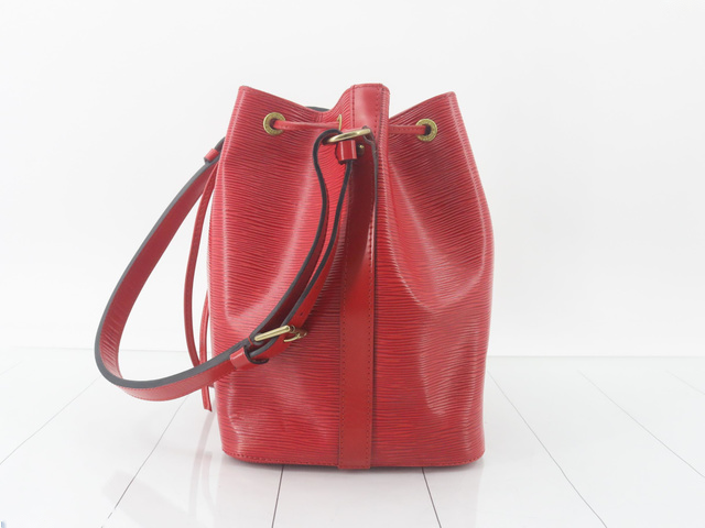 Louis Vuitton EPI Petit Noé