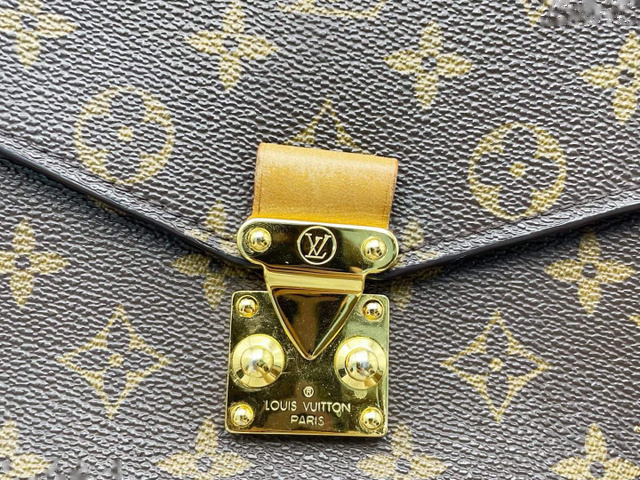 Louis Vuitton Metis