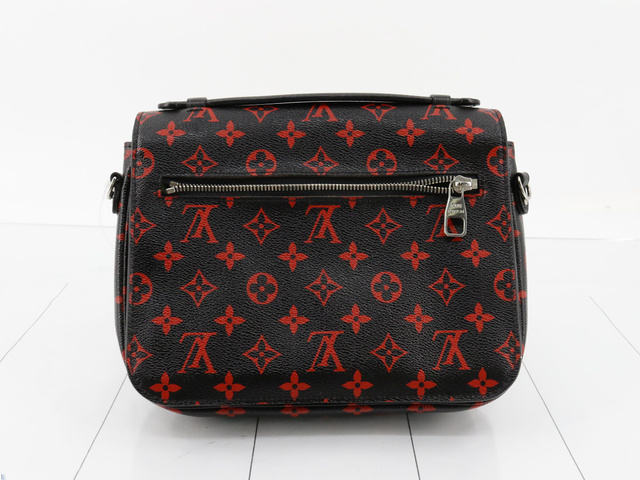 Louis Vuitton Monogram infrarouge Pochette Metis