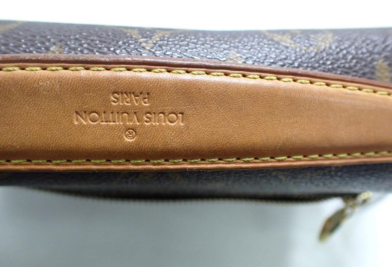 Louis Vuitton Pochette Métis