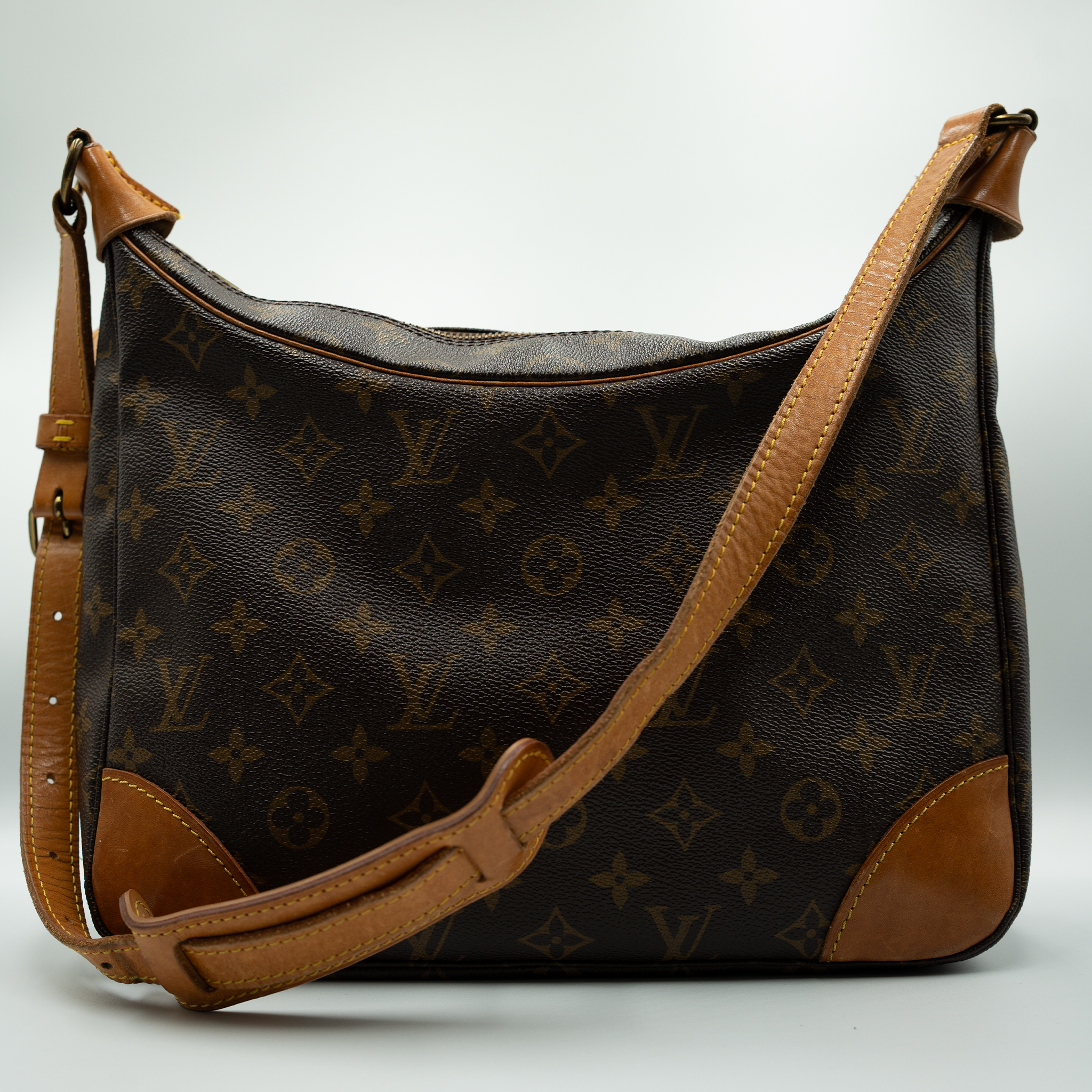 Louis Vuitton Boulogne – Monogram Canvas