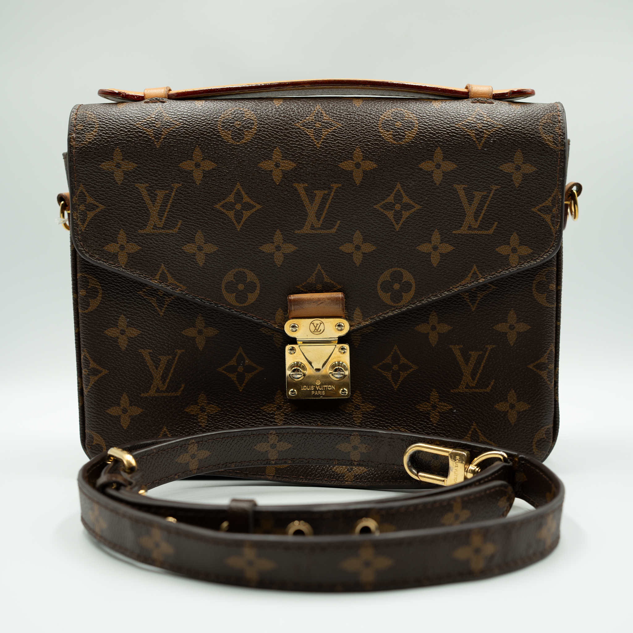 Louis Vuitton Pochette Métis
