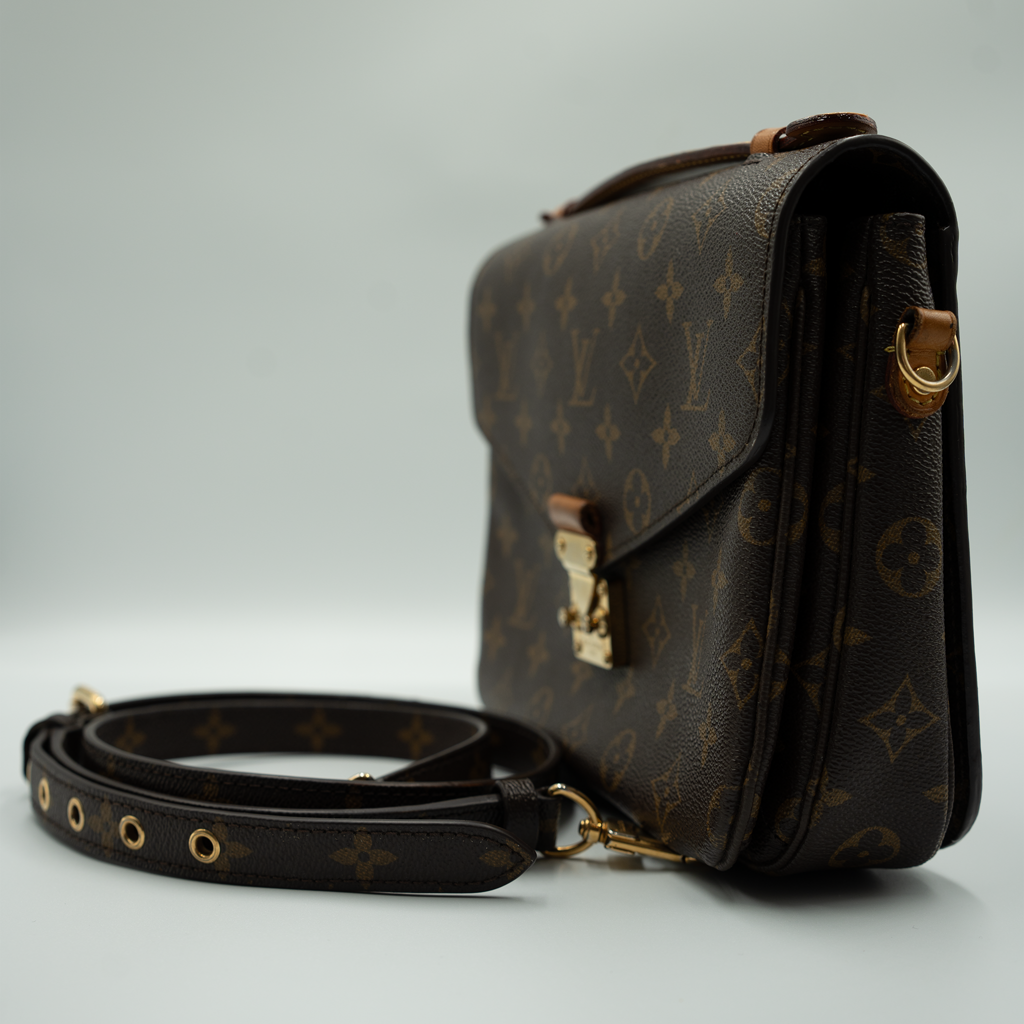 Louis Vuitton Metis