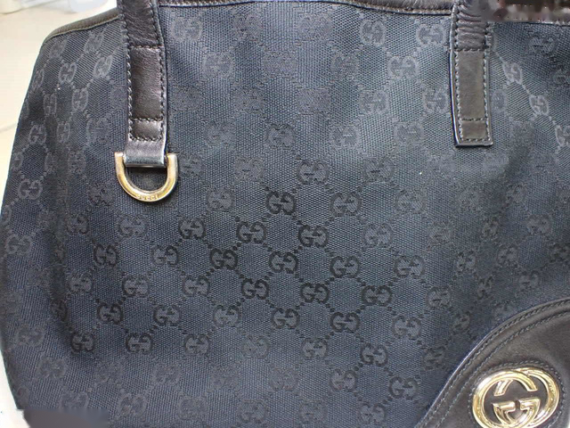 Gucci New Britt Tote GG