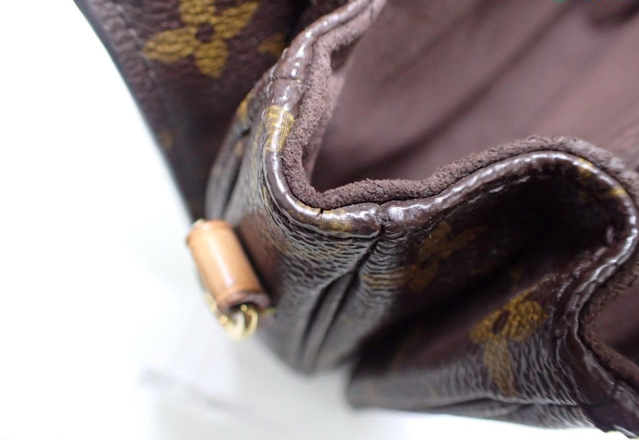 Louis Vuitton Pochette Métis