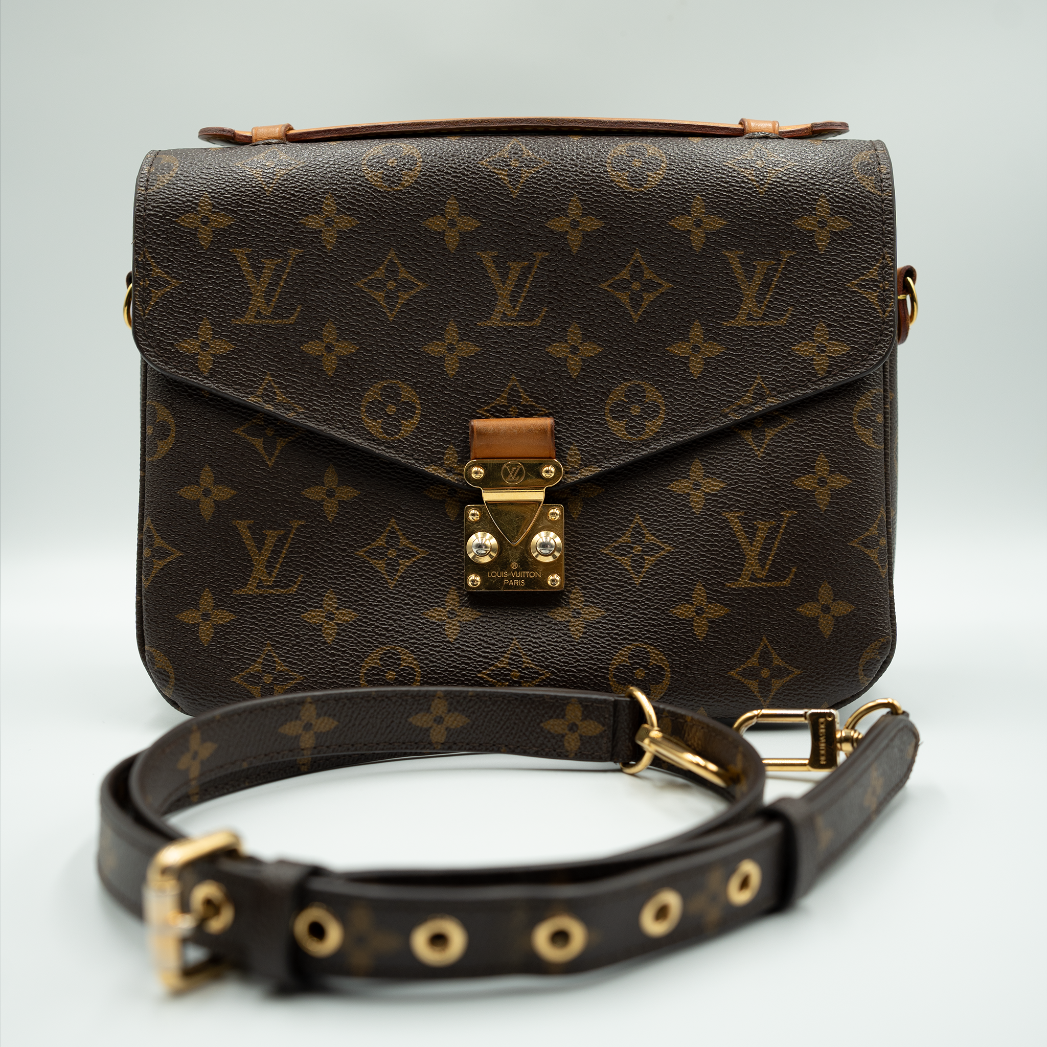 Louis Vuitton Pochette Métis